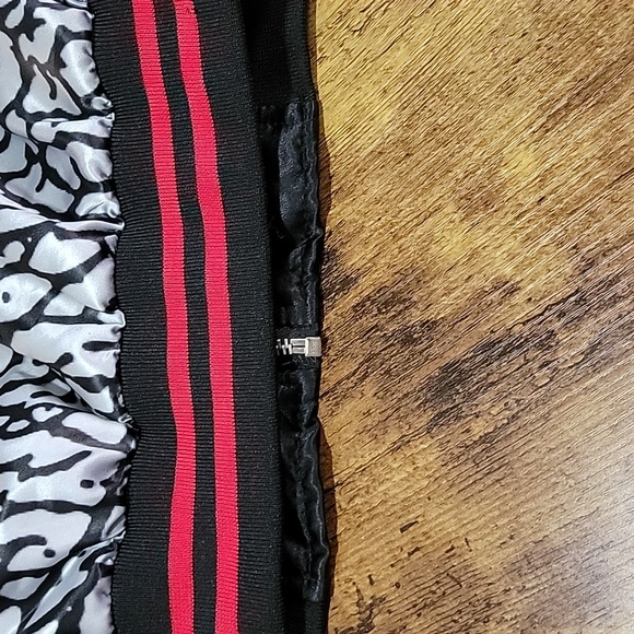 Men Satin Jacket - Picture 11 of 12